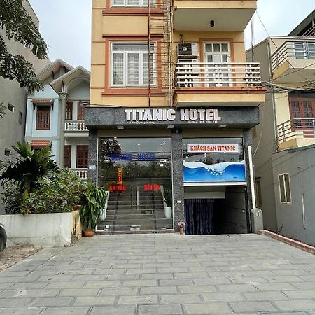 Titanic Hotel Hanoi Esterno foto